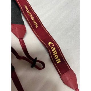 キヤノン(Canon)の超美品！Canon プロストラップ！真紅の赤が勇気と力を与えてくれる！カッコいい(その他)