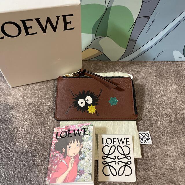 LOEWE(ロエベ)のLOEWE 千と千尋 財布 フラグメントケース ススワタリ 新品未使用 レディースのファッション小物(財布)の商品写真