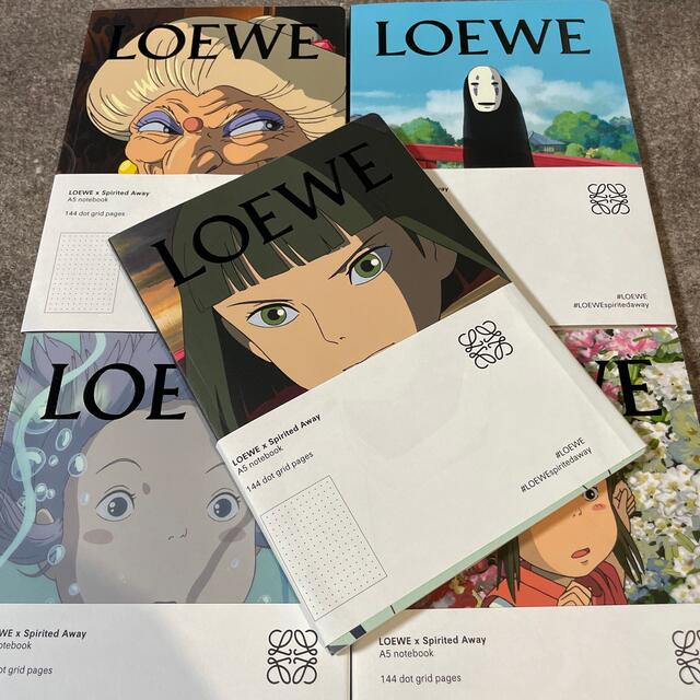 LOEWE(ロエベ)のロエベ　千と千尋の神隠し　ノベルティ　ノート5冊セット インテリア/住まい/日用品の文房具(ノート/メモ帳/ふせん)の商品写真