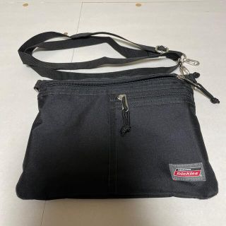 ディッキーズ(Dickies)の薄型　ショルダーバック(ショルダーバッグ)