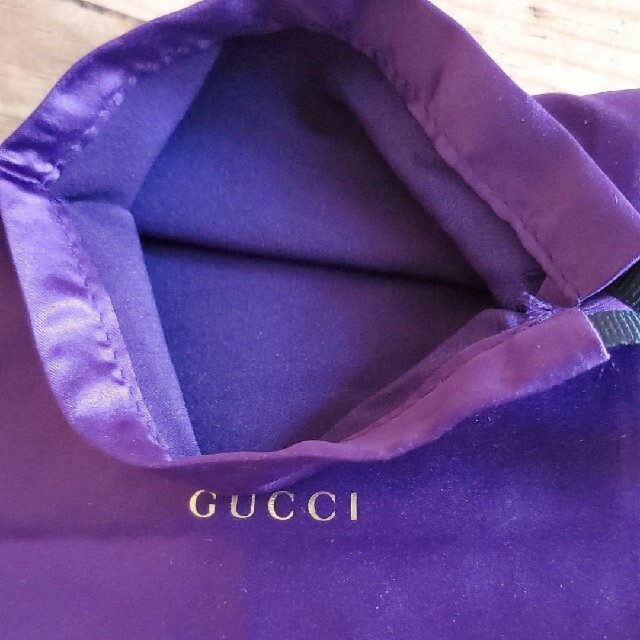 GUCCI グッチ 保存袋 巾着 レディースのバッグ(ショップ袋)の商品写真