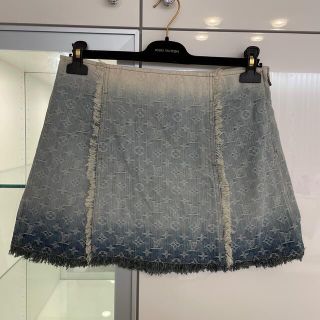 LOUIS VUITTON(ルイ・ヴィトン)モノグラムフリンジデニムスカート