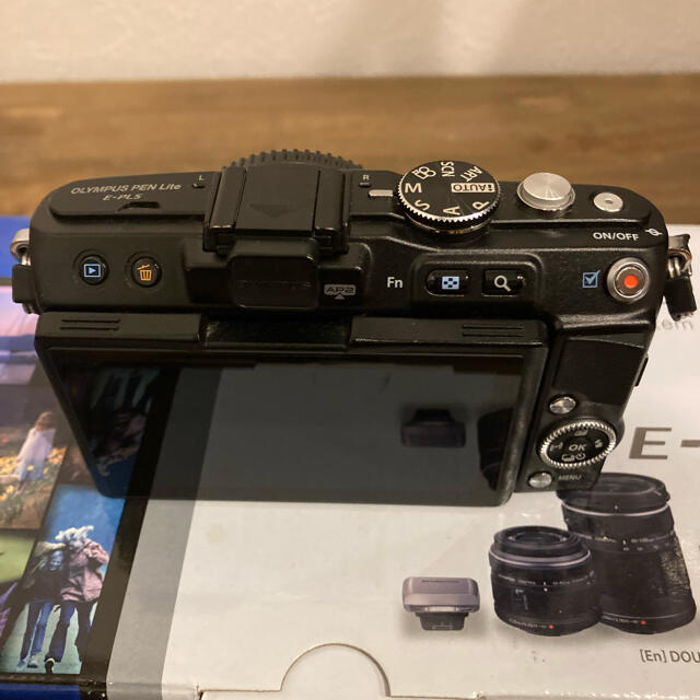 OLYMPUS ミラーレス一眼 E-PL5 ダブルズームキット BLACK | www