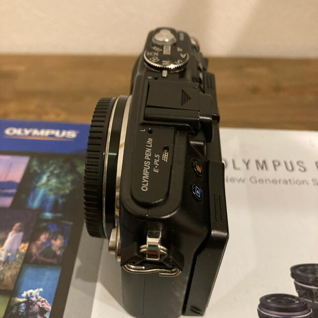 OLYMPUS ミラーレス一眼 E-PL5 ダブルズームキット BLACK OLYMPUS ミラーレス一眼 E-PL5 ダブルズームキット BLACK