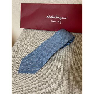 サルヴァトーレフェラガモ(Salvatore Ferragamo)のるぼん621様変更(ネクタイ)