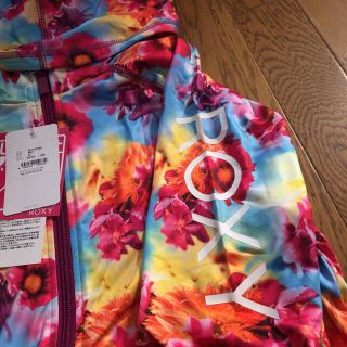 ロキシー(Roxy)の新品　蜷川実花×ROXY ラッシュガード 花柄水着UPF50＋ 定価9900円(水着)