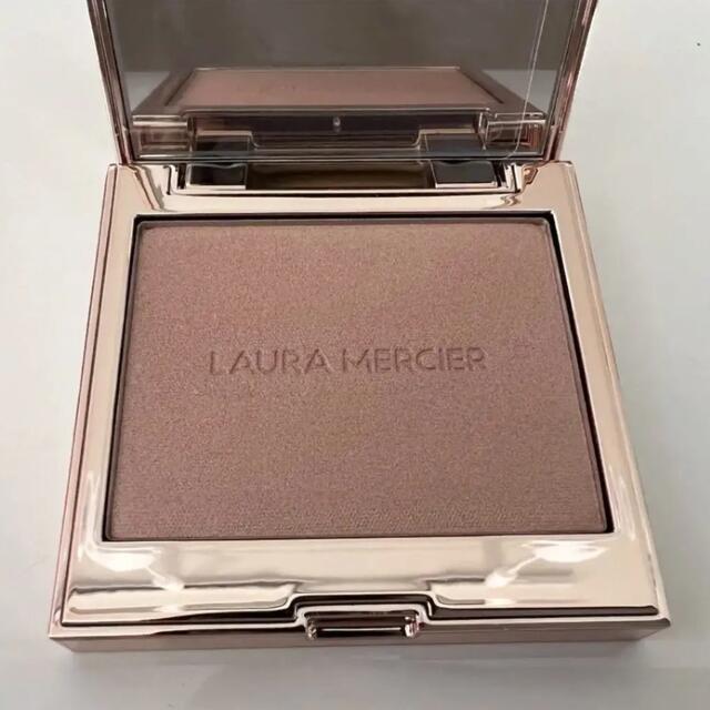 laura mercier(ローラメルシエ)の《数量限定》ローラメルシエ ローズグロウ イルミネーター コスメ/美容のベースメイク/化粧品(フェイスカラー)の商品写真