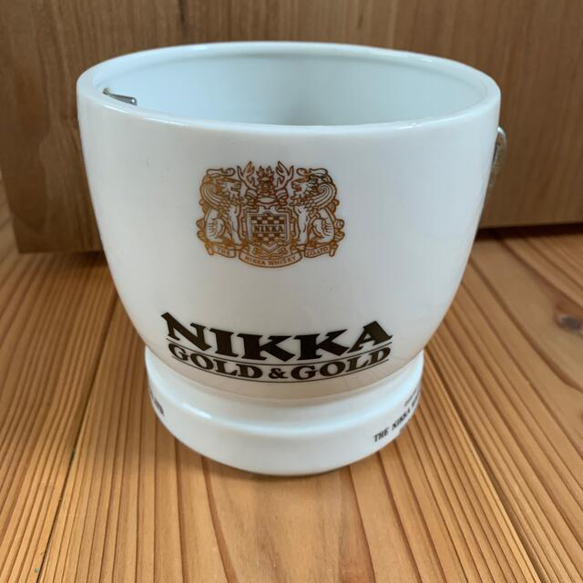 ニッカウヰスキー(ニッカウイスキー)の【8月限定】昭和レトロ NIKKA GOLD&GOLD アイスペール  灰皿 食品/飲料/酒の食品/飲料/酒 その他(その他)の商品写真