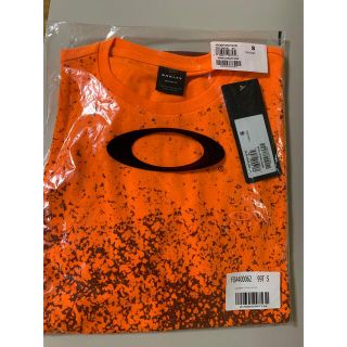 オークリー(Oakley)の新品タグ付き　OAKLEY オークリー　GRADIENT SPRAY Mサイズ(Tシャツ/カットソー(半袖/袖なし))