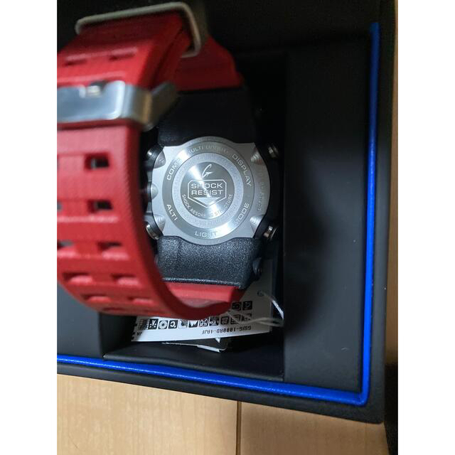 GWG-1000RD-4AJF レスキューレッド　マッドマスター メンズの時計(腕時計(デジタル))の商品写真