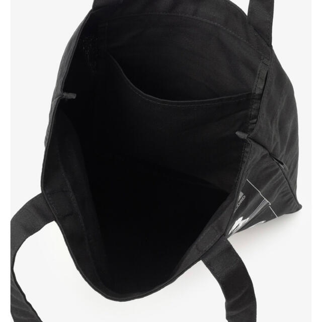 AfternoonTea(アフタヌーンティー)のアフタヌーンティー スヌーピー キャンバストートバッグ  ブラック 黒 レディースのバッグ(トートバッグ)の商品写真