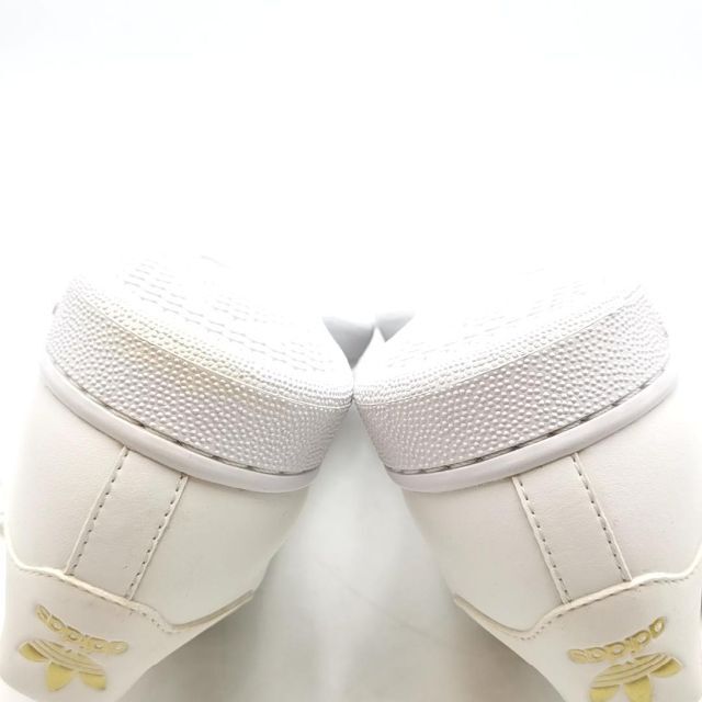 adidas(アディダス)の新品 未使用 アディダスオリジナルス 靴 スニーカー 03-22052301 レディースの靴/シューズ(スニーカー)の商品写真