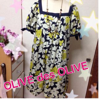 オリーブデオリーブ(OLIVEdesOLIVE)のOLIVE des OLIVE花柄ワンピ(ひざ丈ワンピース)