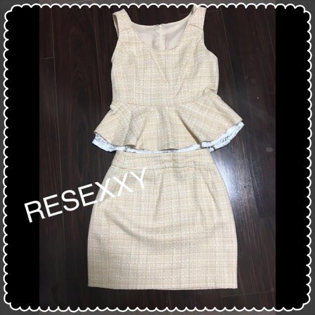 RESEXXY(リゼクシー)のs2様 RESEXXY セットアップ Sサイズ お値引き可能 レディースのスカート(ミニスカート)の商品写真