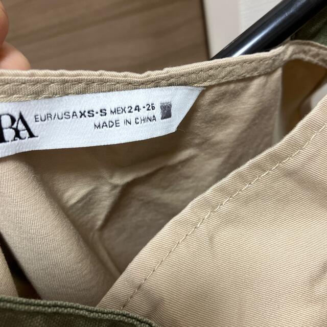 ZARA(ザラ)のZARA オーバーオール　ミリタリー レディースのパンツ(サロペット/オーバーオール)の商品写真