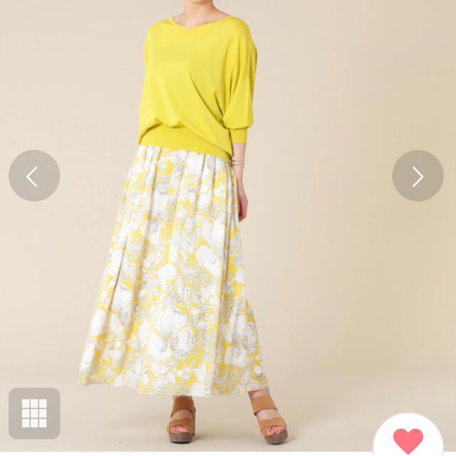 tiara(ティアラ)のフラワーペイズリープリントスカート レディースのスカート(ロングスカート)の商品写真