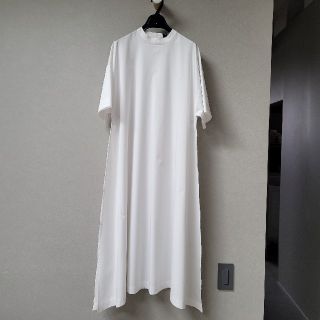 ハイク(HYKE)のパイナップル様専用　HYKE 新品 純白　ワンピース(ロングワンピース/マキシワンピース)