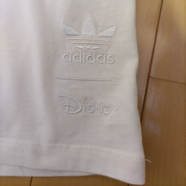 adidas(アディダス)のアディダス オリジナルディズニーコラボTシャツ レディースのトップス(Tシャツ(半袖/袖なし))の商品写真