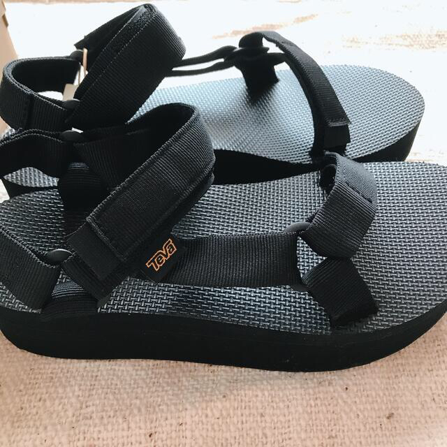 Teva(テバ)のMonstar 様専用))))teva/39sizeスポーツサンダル レディースの靴/シューズ(サンダル)の商品写真