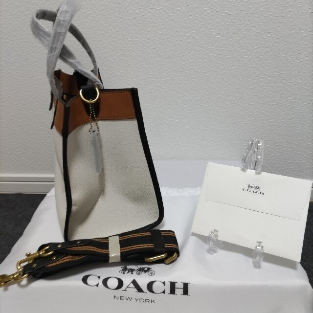 COACH   COACH コーチ フィールド トート  ハンドバッグ ショルダー