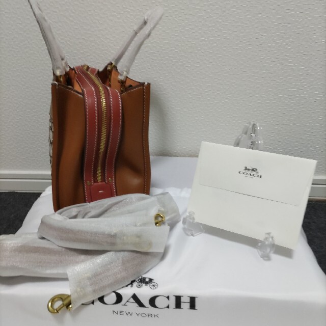 COACH(コーチ)のCOACH ローグ25 トートバッグ ハンドバッグ エレファント モチーフ レディースのバッグ(トートバッグ)の商品写真