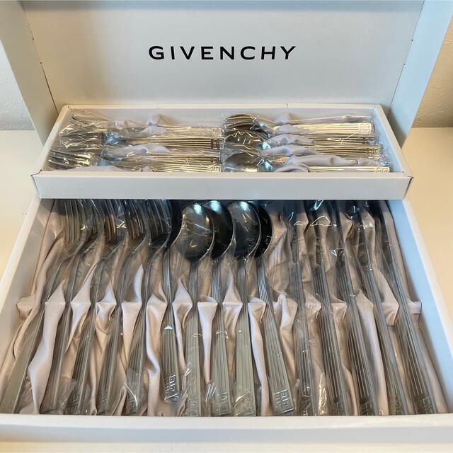 GIVENCHY(ジバンシィ)のジバンシー　ジバンシィ　カトラリー　25本セット インテリア/住まい/日用品のキッチン/食器(カトラリー/箸)の商品写真