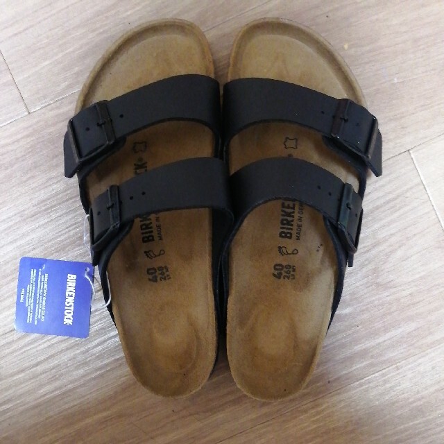 BIRKENSTOCK(ビルケンシュトック)のビルケンシュトック(*ˊᵕˋ*)੭ ੈ❤︎40꙳★*ﾟ26cm  BLACK メンズの靴/シューズ(サンダル)の商品写真