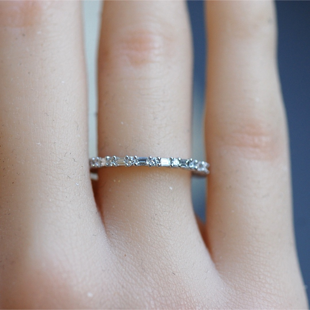  一文字 K18 ホワイトゴールド 計0.37ct ダイヤモンドリング   レディースのアクセサリー(リング(指輪))の商品写真