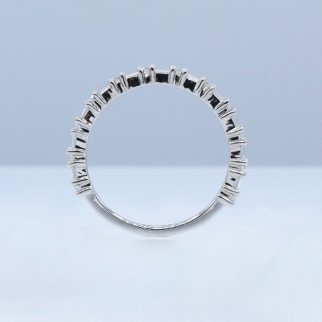 一文字 K18 ホワイトゴールド 計0.37ct ダイヤモンドリング   レディースのアクセサリー(リング(指輪))の商品写真