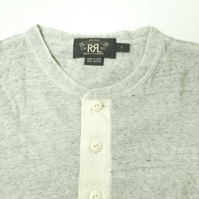 RRL(ダブルアールエル)のRRL ダブルアールエル HENLEY NECK L/S T-SHIRTS ヘンリーネックロングスリーブTシャツ S ライトグレー 長袖 Double RL カットソー TEE フラットシーマ トップス【中古】【RRL】 メンズのトップス(Tシャツ/カットソー(七分/長袖))の商品写真