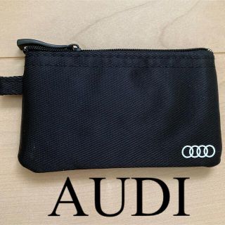 アウディ(AUDI)のアウディ　コイン&キーケース　限定非売品　新品・未使用(キーケース)