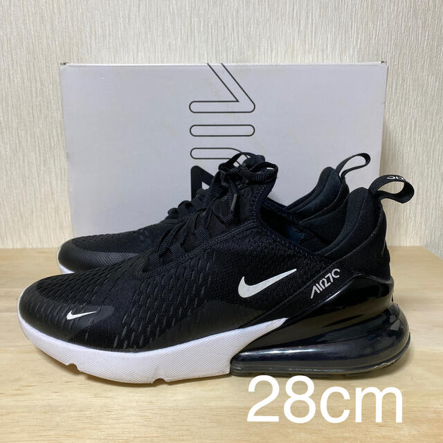 NIKE AIR MAX 270