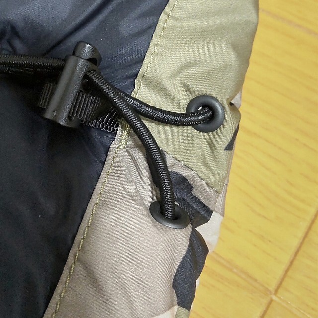 THE NORTH FACE(ザノースフェイス)のザノースフェイス ヌプシ ダウンフードベスト 700フィル カモ 迷彩 DOWN レディースのジャケット/アウター(ダウンベスト)の商品写真