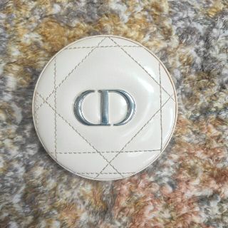 ディオール(Dior)のディオールスキンフォーエヴァークチュールルミナイザー(フェイスカラー)