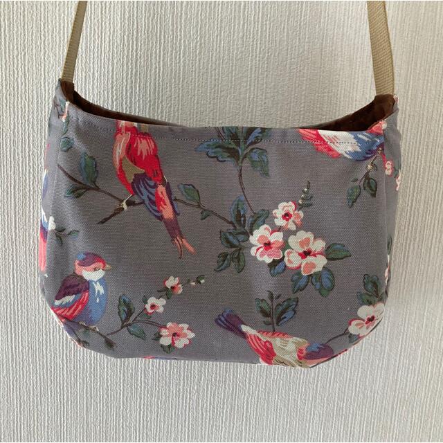 Cath Kidston(キャスキッドソン)のハンドメイド♡キャスキッドソン♡ショルダーバッグ♡花と小鳥♡グレー ハンドメイドのファッション小物(バッグ)の商品写真