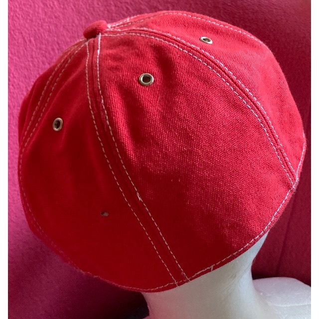 CONVERSE(コンバース)のワッペン仕様キャップ[CONVERSE コンバース]赤カラーCAP帽子/58cm メンズの帽子(キャップ)の商品写真