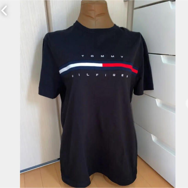 【保障できる】 新品未使用アメリカで購入TOMMY Tシャツ Tシャツ(半袖+袖なし)