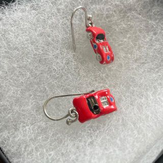 ケイトスペード　車　ピアス　赤　スーパーカー　美品