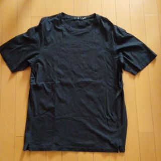 ユニクロ(UNIQLO)のUNIQLO+J 無地ブラックTシャツ/M(Tシャツ/カットソー(半袖/袖なし))