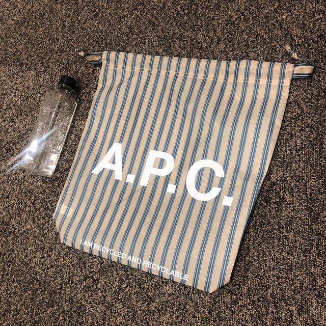 A.P.C(アーペーセー)の未使用新品☆ A.P.Cロゴ エコバッグ 巾着バッグ♪ レディースのバッグ(エコバッグ)の商品写真