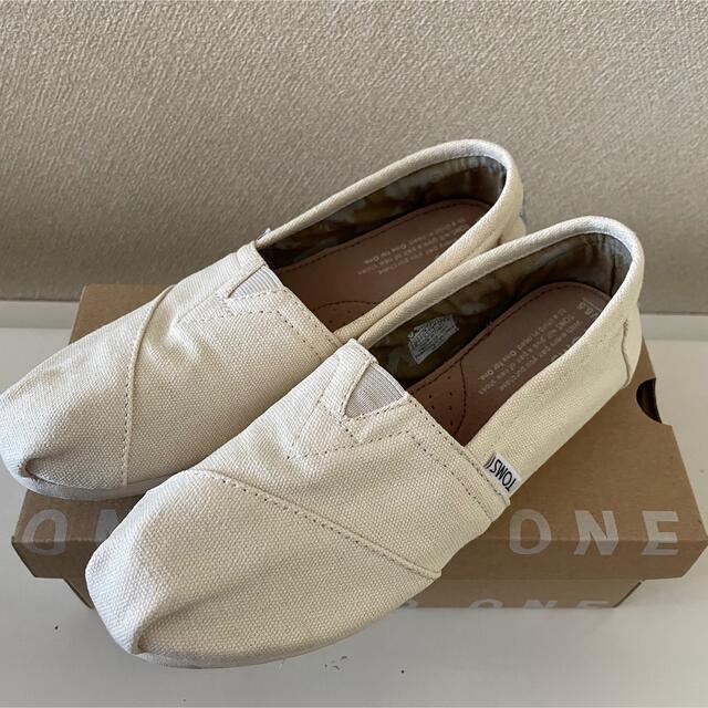 TOMS トムス シューズ スリッポン