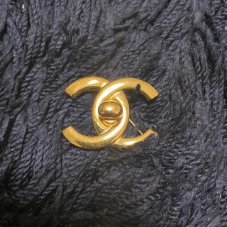 シャネル(CHANEL)のCHANELブローチ(ブローチ/コサージュ)