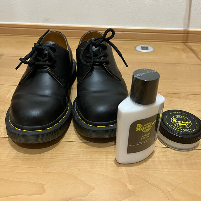 Dr.Martens(ドクターマーチン)のドクターマーチン 3 ホール シューズ おまけ 2点の3点セット レディースの靴/シューズ(ローファー/革靴)の商品写真