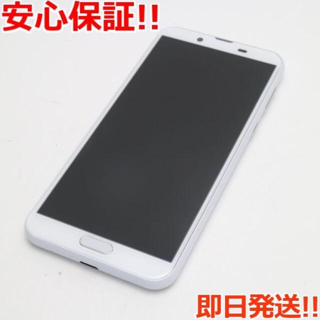 AQUOS(アクオス)の新品同様 SH-01L AQUOS sense2 シルキーホワイト  スマホ/家電/カメラのスマートフォン/携帯電話(スマートフォン本体)の商品写真