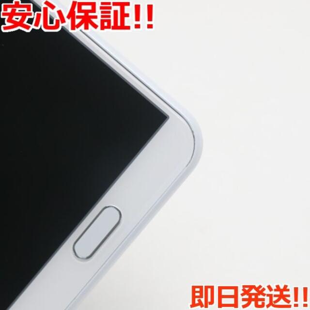 AQUOS(アクオス)の新品同様 SH-01L AQUOS sense2 シルキーホワイト  スマホ/家電/カメラのスマートフォン/携帯電話(スマートフォン本体)の商品写真