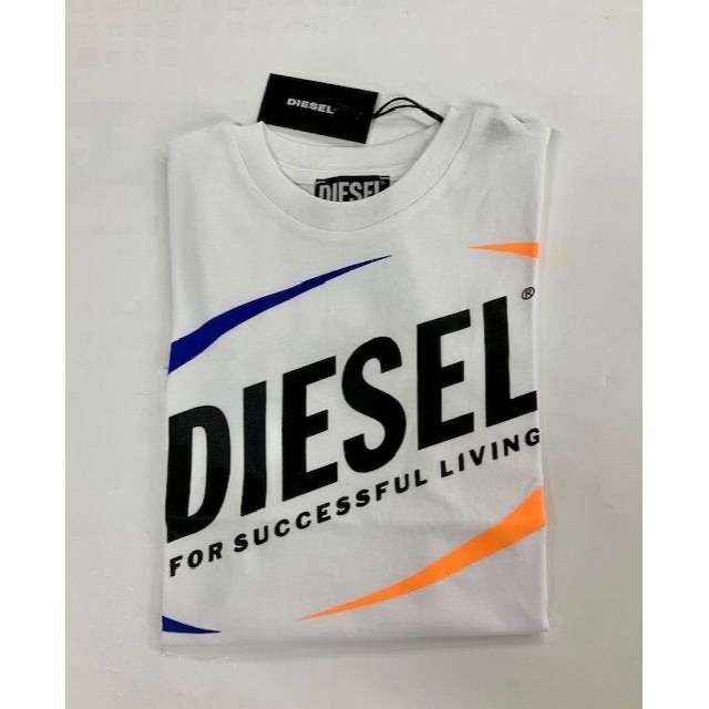 DIESEL(ディーゼル)のディーゼル　キッズ　Tシャツ02A22　ロゴ　4才位　新品　J00677 キッズ/ベビー/マタニティのキッズ服男の子用(90cm~)(Tシャツ/カットソー)の商品写真