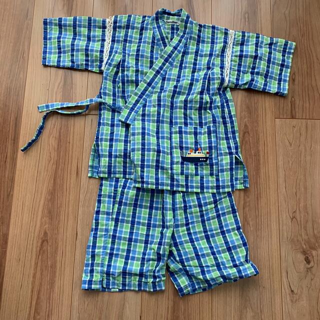 familiar(ファミリア)のファミリア　甚平　美品 キッズ/ベビー/マタニティのキッズ服男の子用(90cm~)(甚平/浴衣)の商品写真