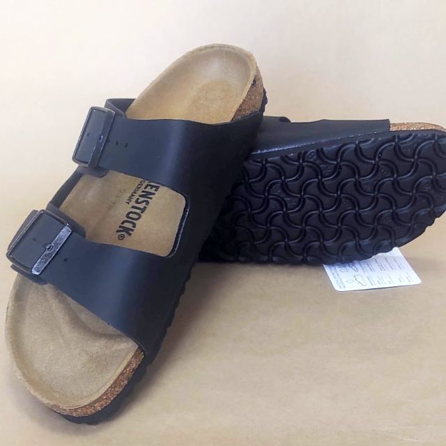 BIRKENSTOCK(ビルケンシュトック)のBirkenstock Arizona アリゾナ 黒 EU36≒23.5㎝ 細身 レディースの靴/シューズ(サンダル)の商品写真