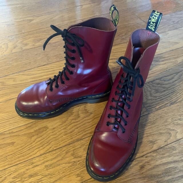 Dr.Martens(ドクターマーチン)のDr.Martens 10ホールブーツ レディースの靴/シューズ(ブーツ)の商品写真