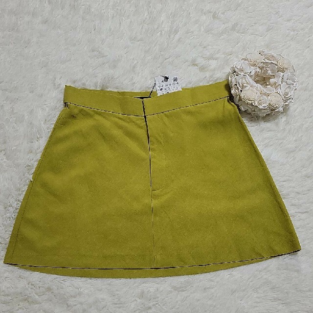 ZARA(ザラ)のザラ ZARA リネン ミニスカート 黄色 Mサイズ 新品未使用！ レディースのスカート(ミニスカート)の商品写真